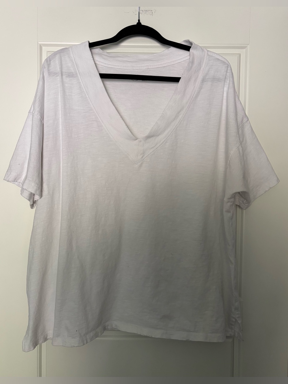 aerie White V-Neck Boxy Short Sleeve Tee